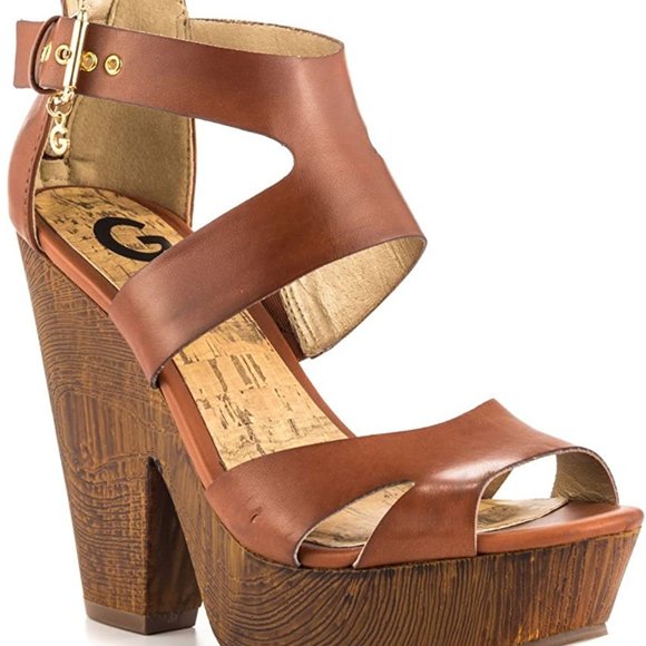 ❄️WINTER SALE PRICE $20❄️ Tan Platform Sandal - Picture 1 of 10
